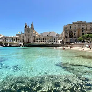 https://st-julians-bay-hotel.hotelssaintjulians.com