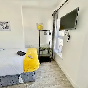 Cheerful 1 Bed City Centre - Penarth Rd Apartment Cardiff